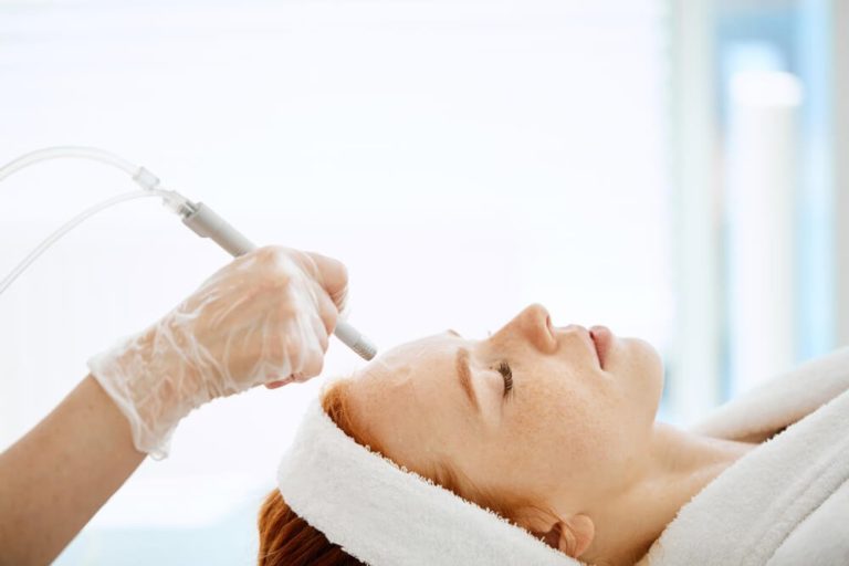 Master The Latest Techniques In Treating Skin Issues